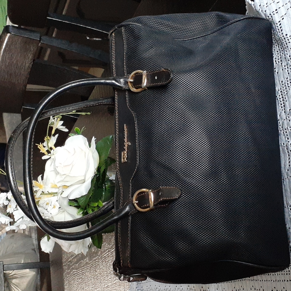 SALVATORE FERRAGAMO BAG